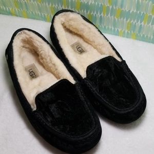 ugg ansley crushed velvet moccasin slipper